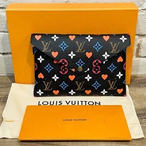 ❌SOLD❌Louis Vuitton Game On Kirigami LARGE pouch